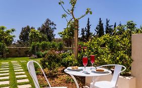 Mear Holiday Homes - Cretan Summer Getaways